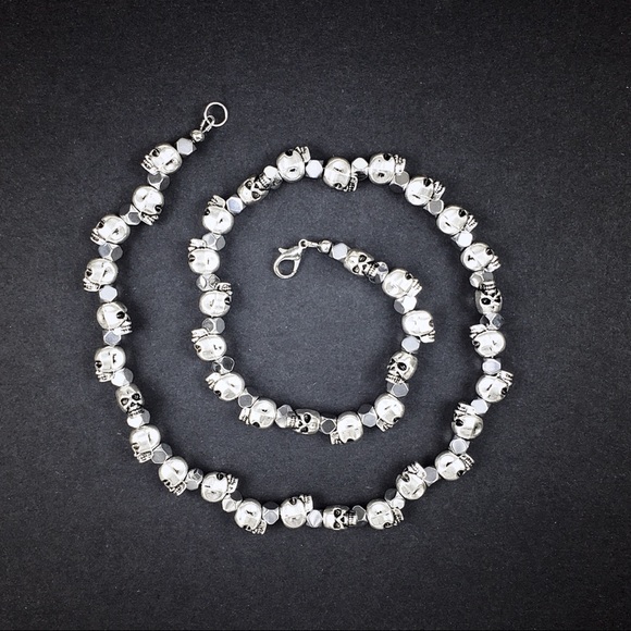 24” Silver Skull & Hematite Beaded Necklace Chain - Picture 3 of 5